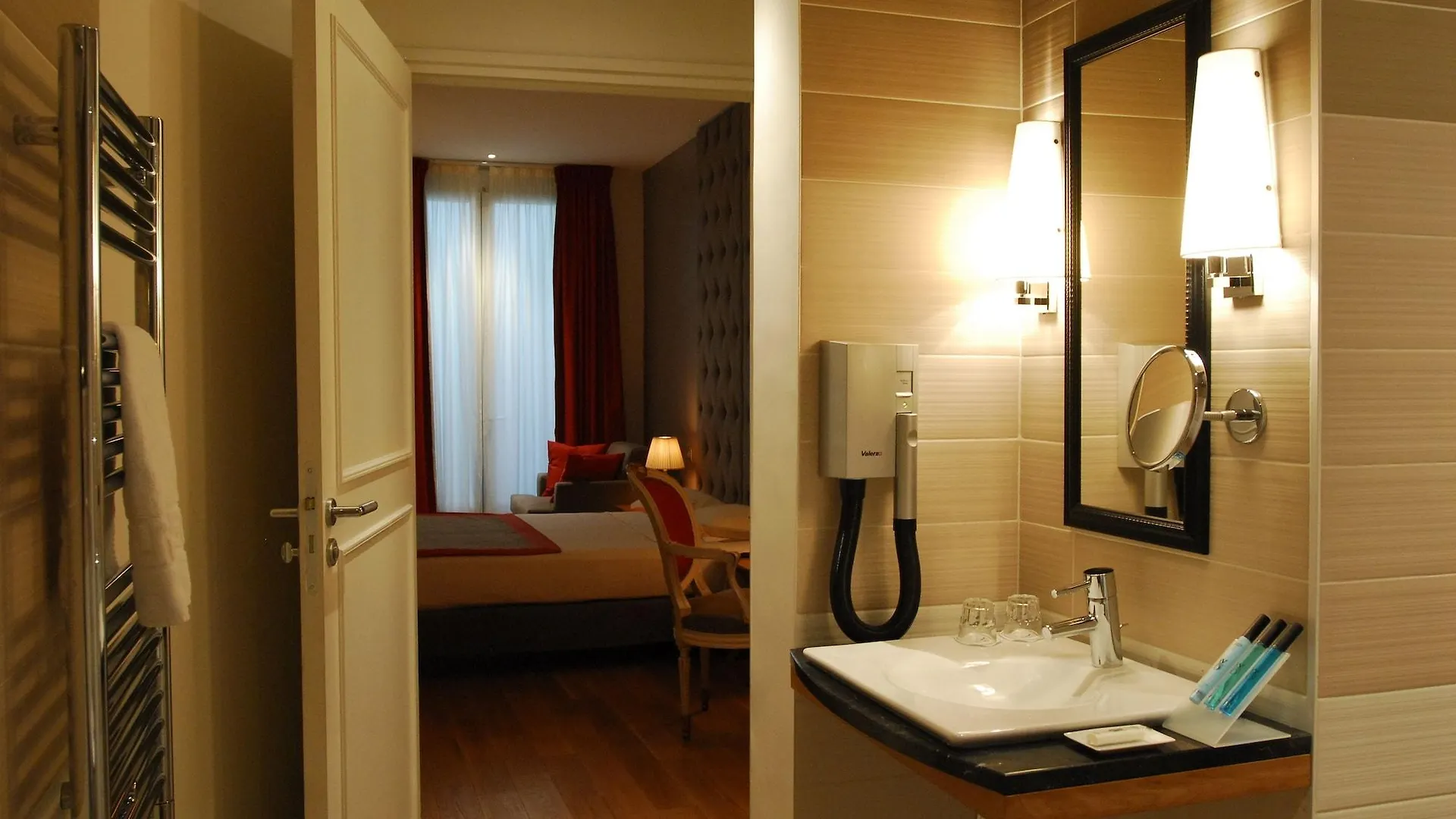 Hotel Windsor Opera 4*
