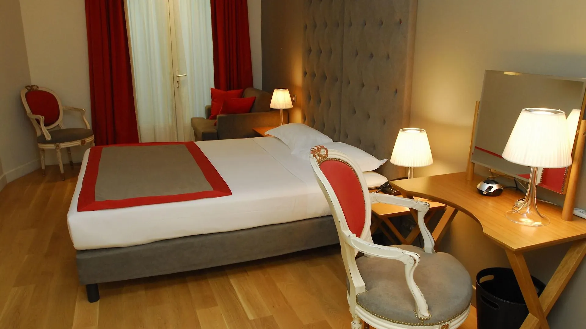 Отель Windsor Opera 4*